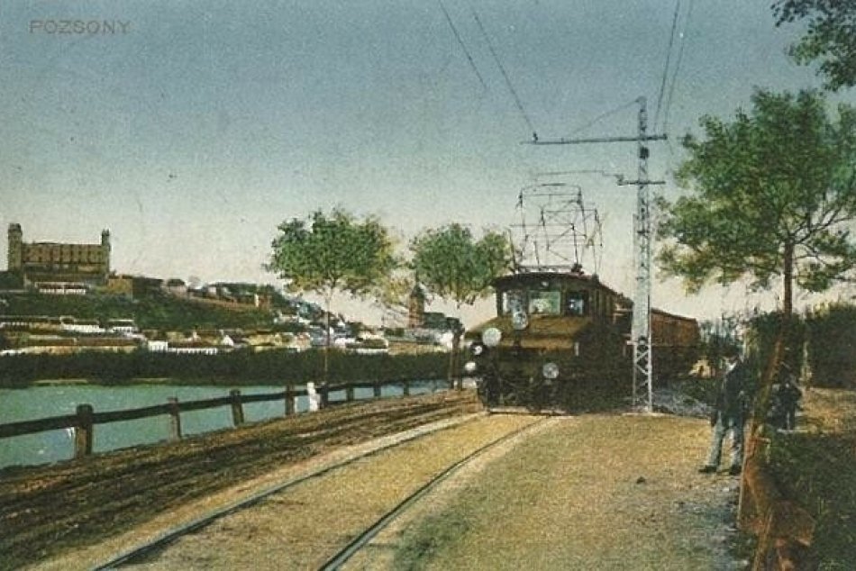 Obnovená zastávka Viedenská električka