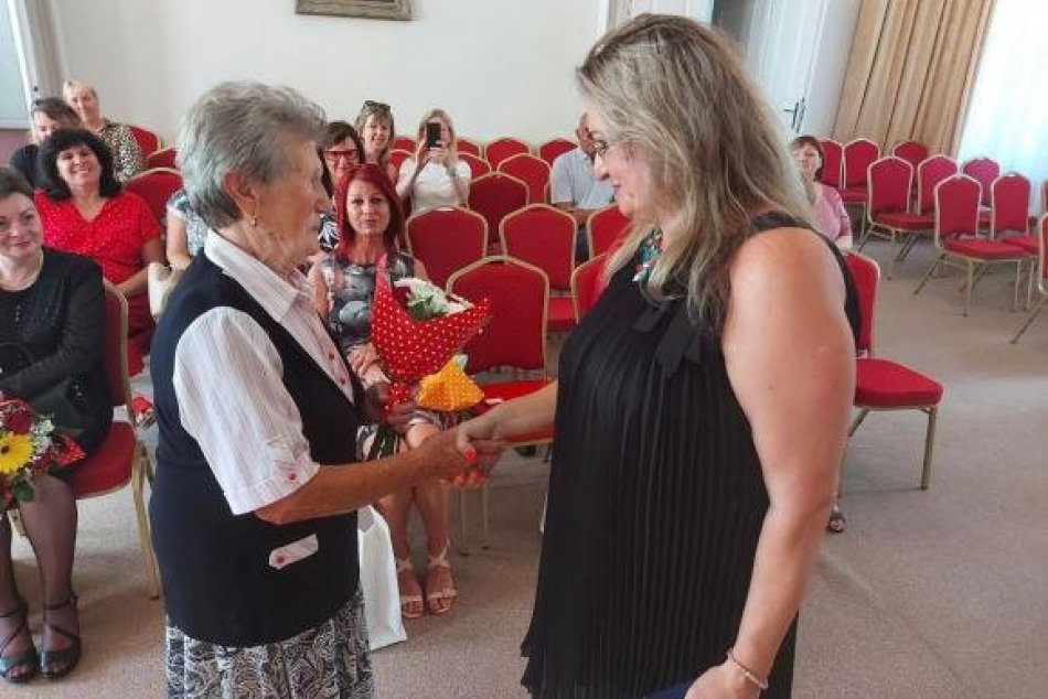 Zlaté Moravce ocenili NAJ zdravotníkov za rok 2021