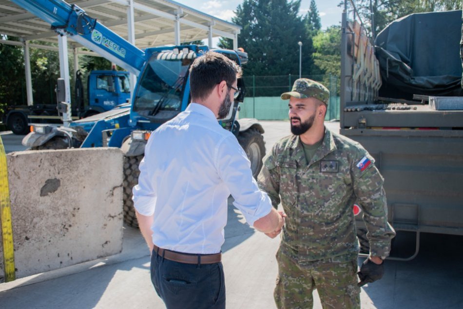 Do Nitry priviezli štvrtý kus z Berlínskeho múru