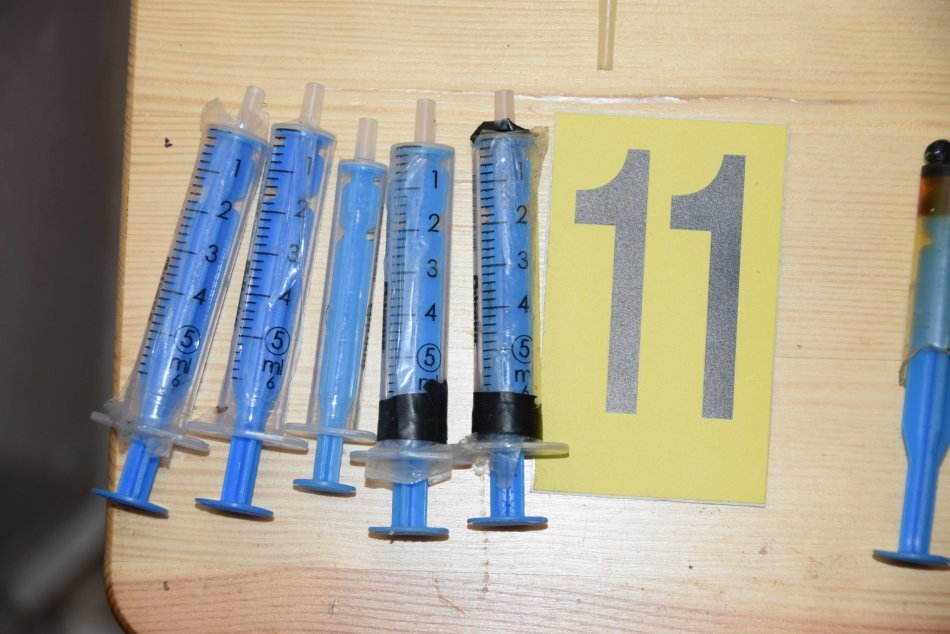 V OBRAZOCH: U dvojice Zvolenčanov našli pervitín