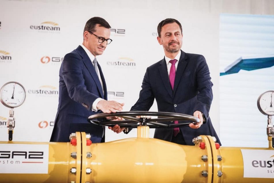 Premiér Heger spustil nový plynovod