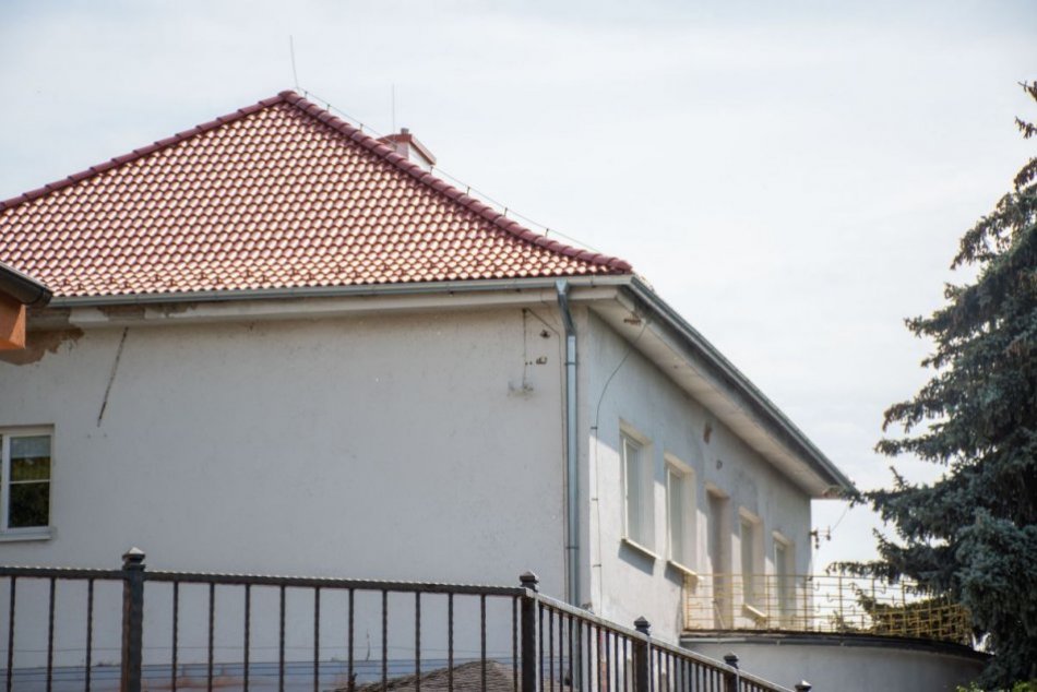 Nová strecha na MŠ Platanova