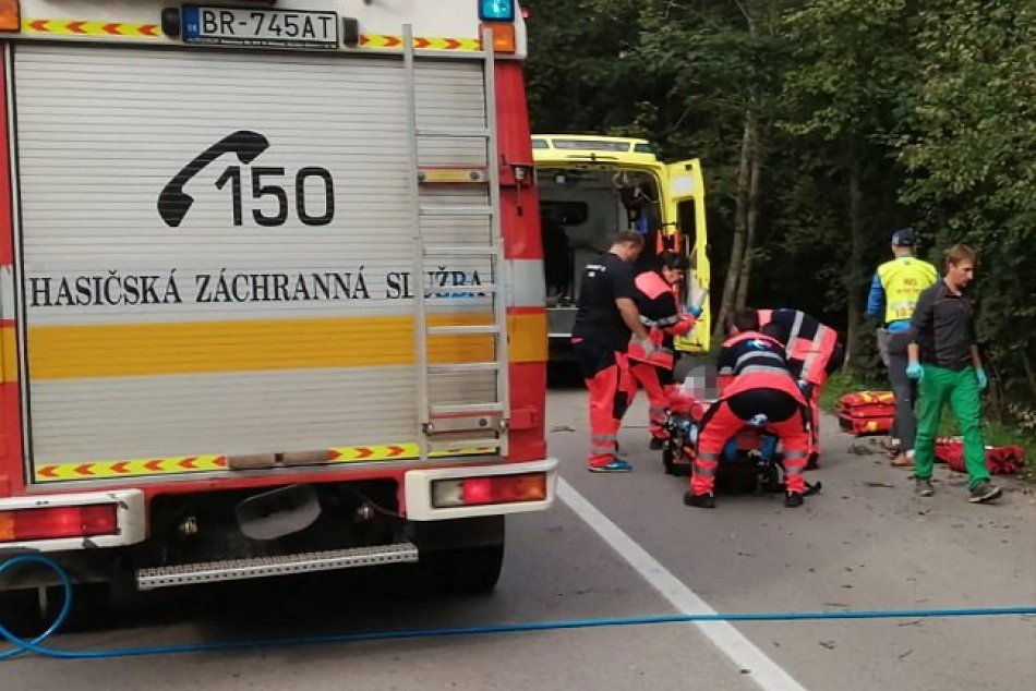V OBRAZOCH: Na Horehroní došlo k vážnej nehode
