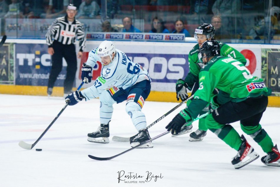 1. kolo: HK Nitra – HC Nové Zámky 1:5 (0:2, 1:0, 0:3)