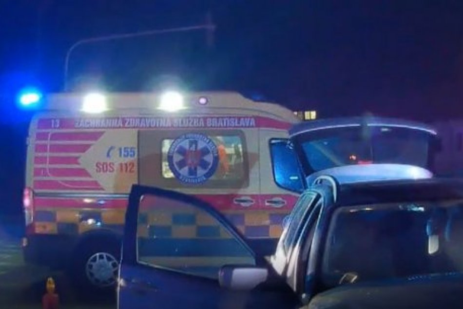 V OBRAZOCH: Čelná zrážka pod Zvolenským zámkom