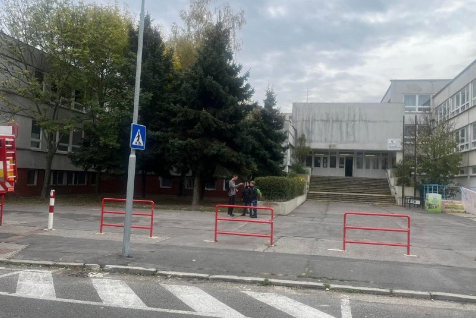 Požiar na ZŠ Prokofievovej