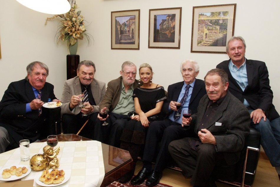 Vo veku 81 rokov zomrel Braňo Hronec