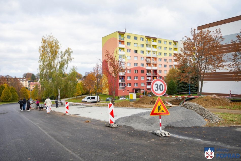 Objektívom: V Poprade vyrastá nové parkovisko