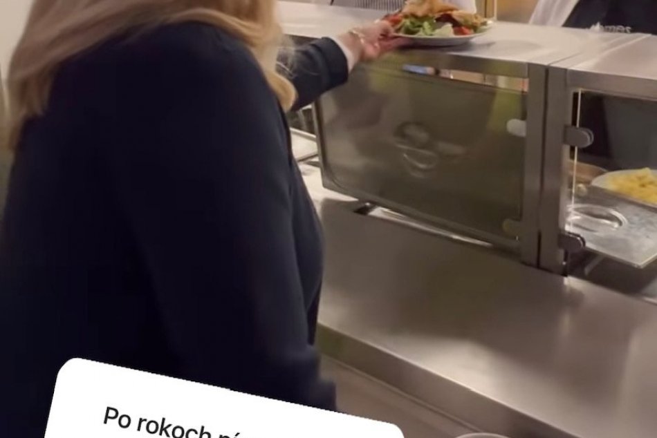 Čaputová na Lešti okoštovala písmenkovú polievku