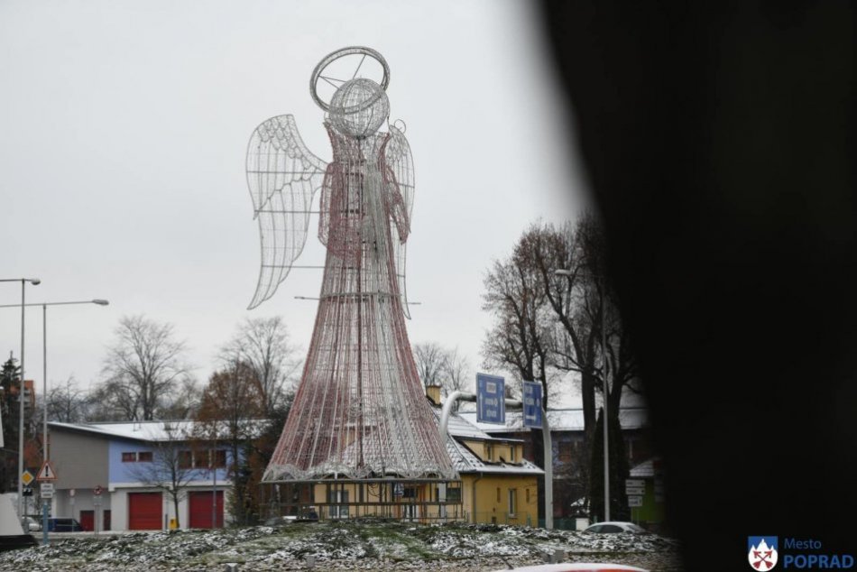 Objektívom: Anjel priletel do Popradu skôr, váži 850 kilogramov
