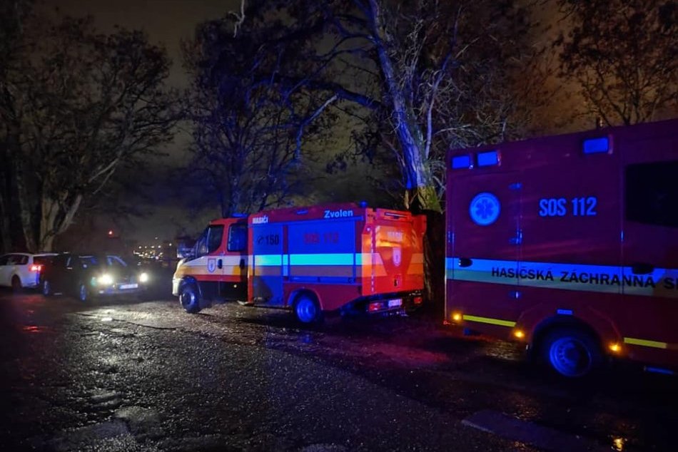 V OBRAZOCH: Zábery zo zásahu pri požiari na Borovej hore