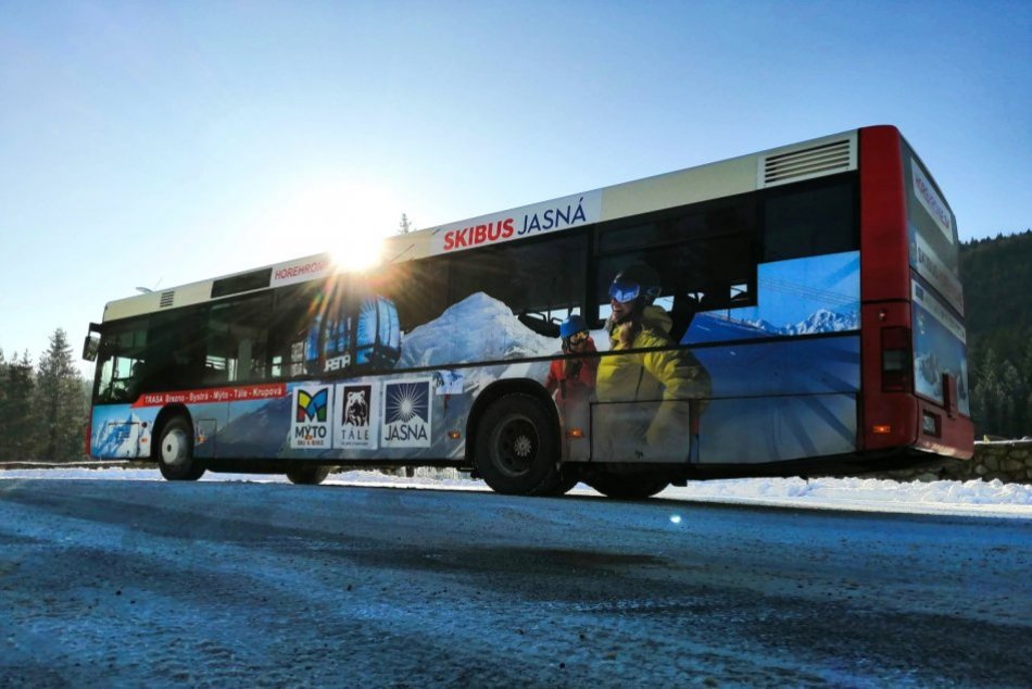 V OBRAZOCH: Skibusy v Banskobystrickom kraji