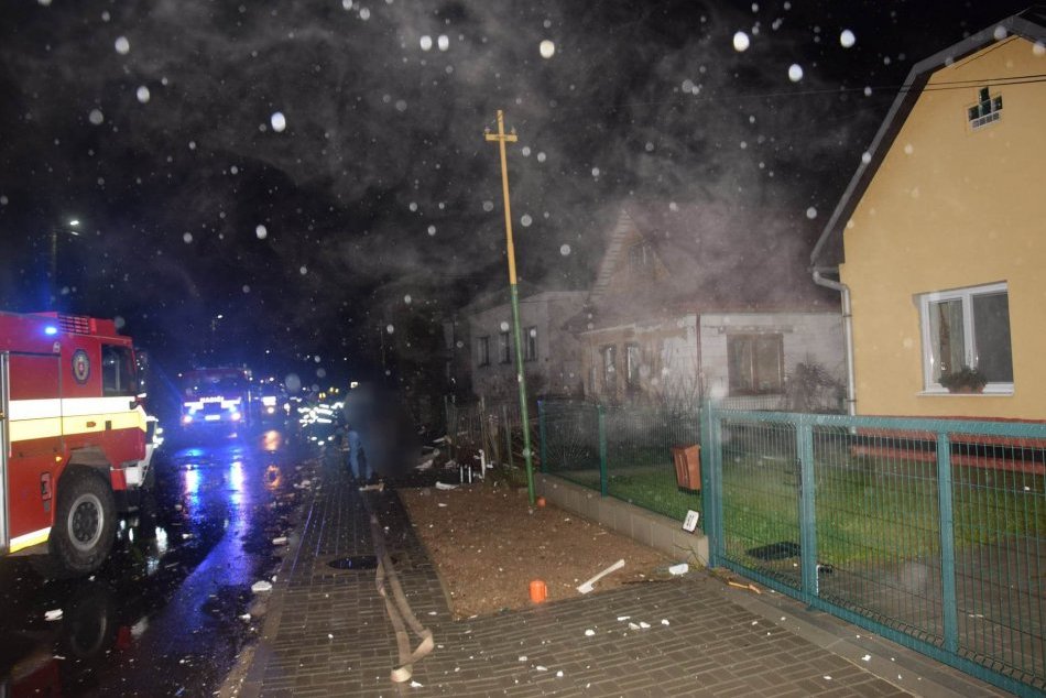 V OBRAZOCH: Výbuch rodinného domu