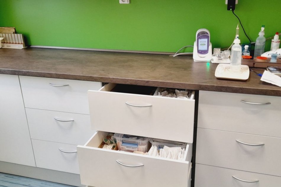 Nový nábytok v nemocnici Zlaté Moravce