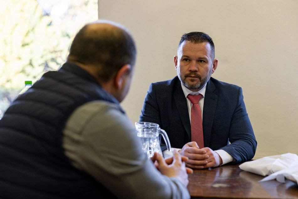 Branislav Becík na návšteve Jókaiho divadlo v Komárne