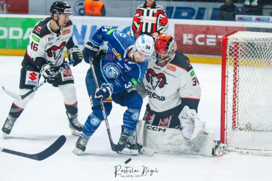 37. kolo: HK Nitra - HC ´05 Banská Bystrica 1:2