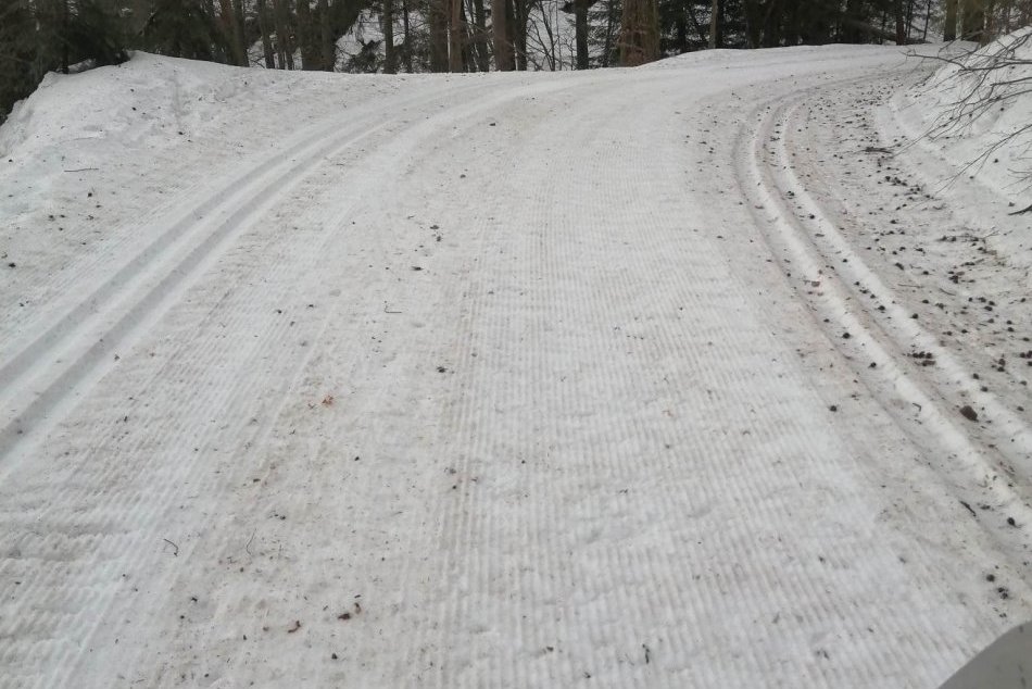 V OBRAZOCH: Situácia na bežkárskych tratiach v okolí Bystrice