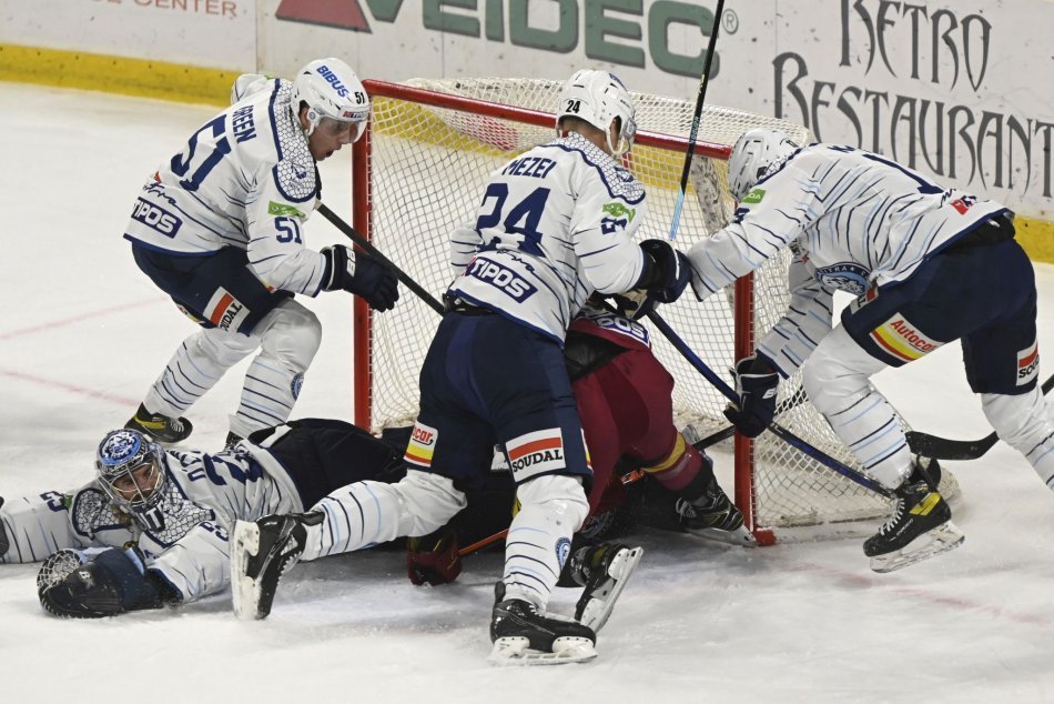 43. kolo: HK Dukla Trenčín - HK Nitra