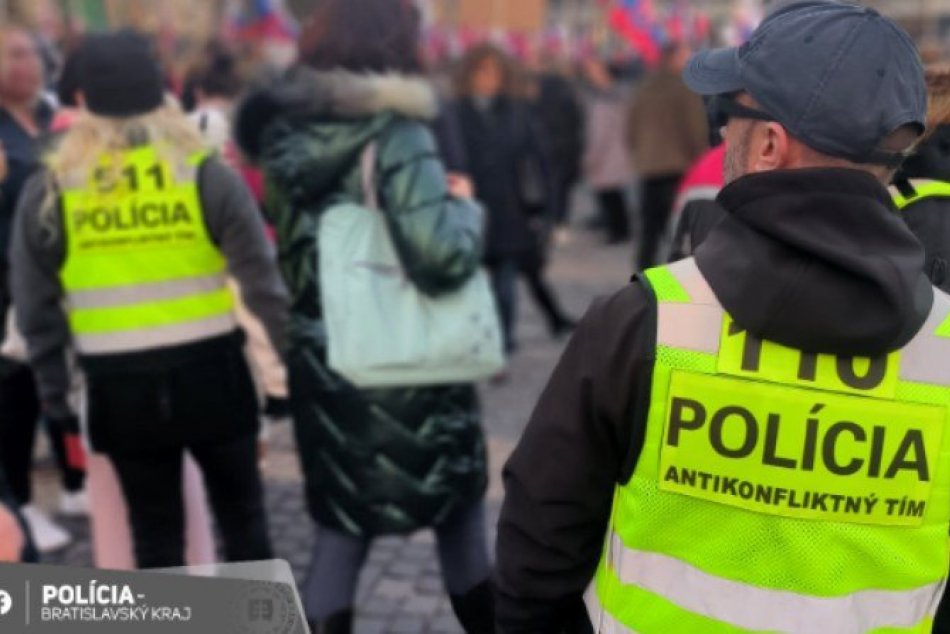 Protesty a pochod za mier v Bratislave