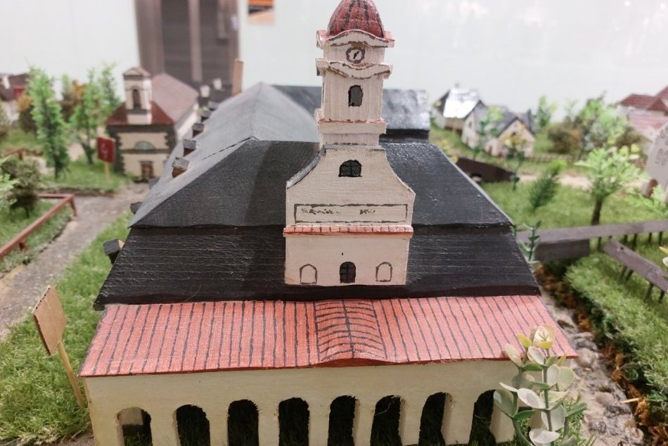 Objektívom: Prešovčan Milan vyrába reálne podoby miest v zmenšenej podobe