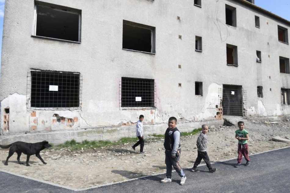 Objektívom: Nové hygienické centrum v Pečovskej Novej Vsi