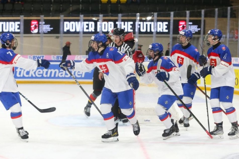 Paráda v podaní našich hokejistov do 18 rokov