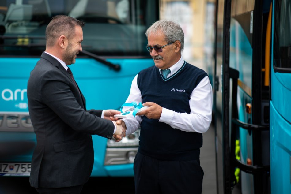 Dopravu v Nitrianskom kraji posilnilo 43 nových autobusov