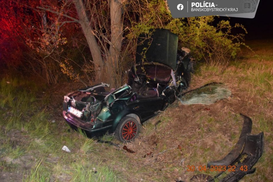 V OBRAZOCH: Tragická nehoda pri Žiari nad Hronom