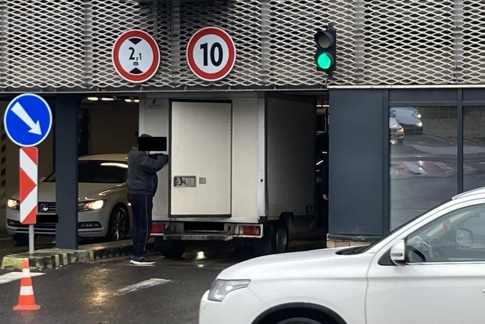 Objektívom: OC v Poprade bolo istý čas zablokované