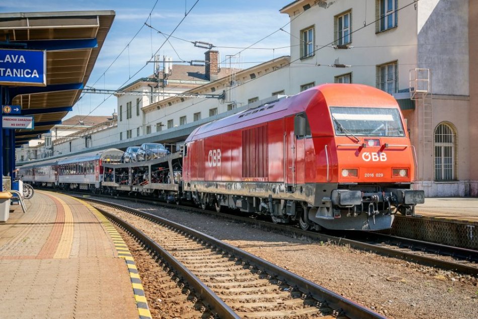 Autovlak z Bratislavy do Splitu už premáva