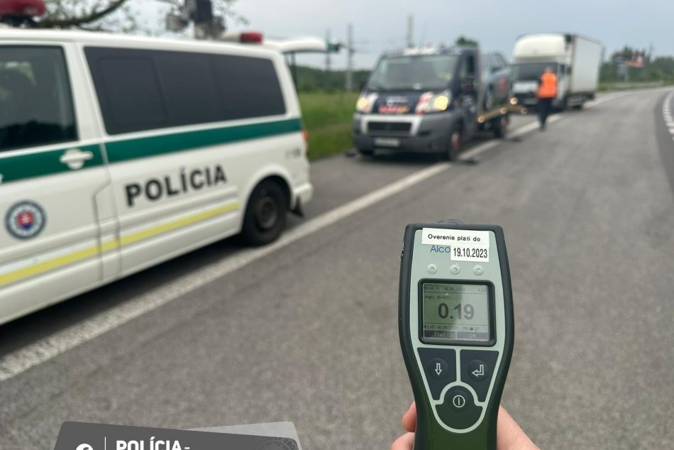 Preťažené auto a opitý šofér