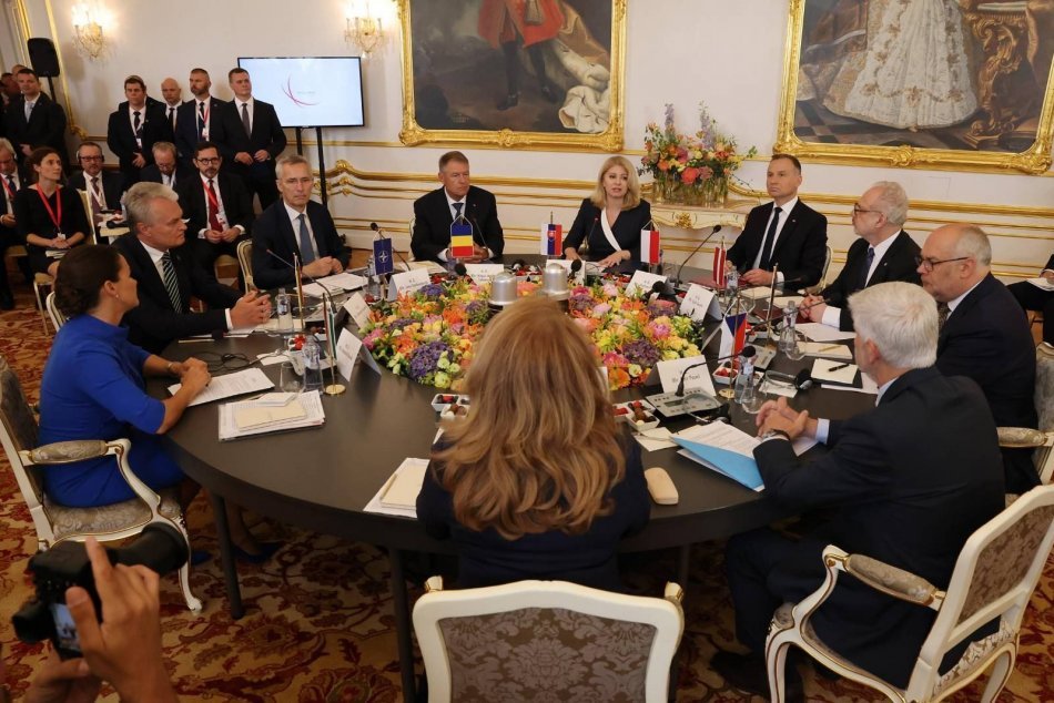 Čaputová na samite B9