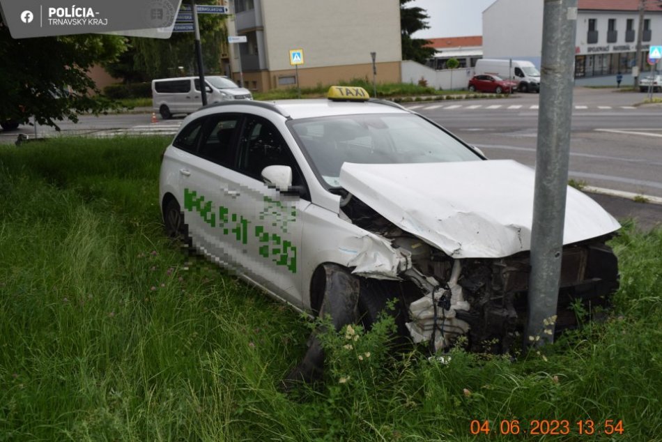 Nehoda v centre Hlohovca