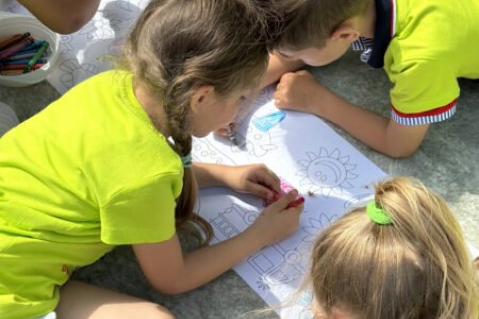 Objektívom: V Levoči vytvorili najdlhšiu omaľovánku