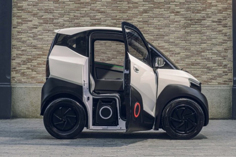 Španieli spustili výrobu mini elektromobilu