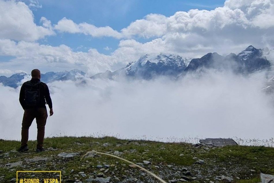 V OBRAZOCH: Signor Vespa na cestách