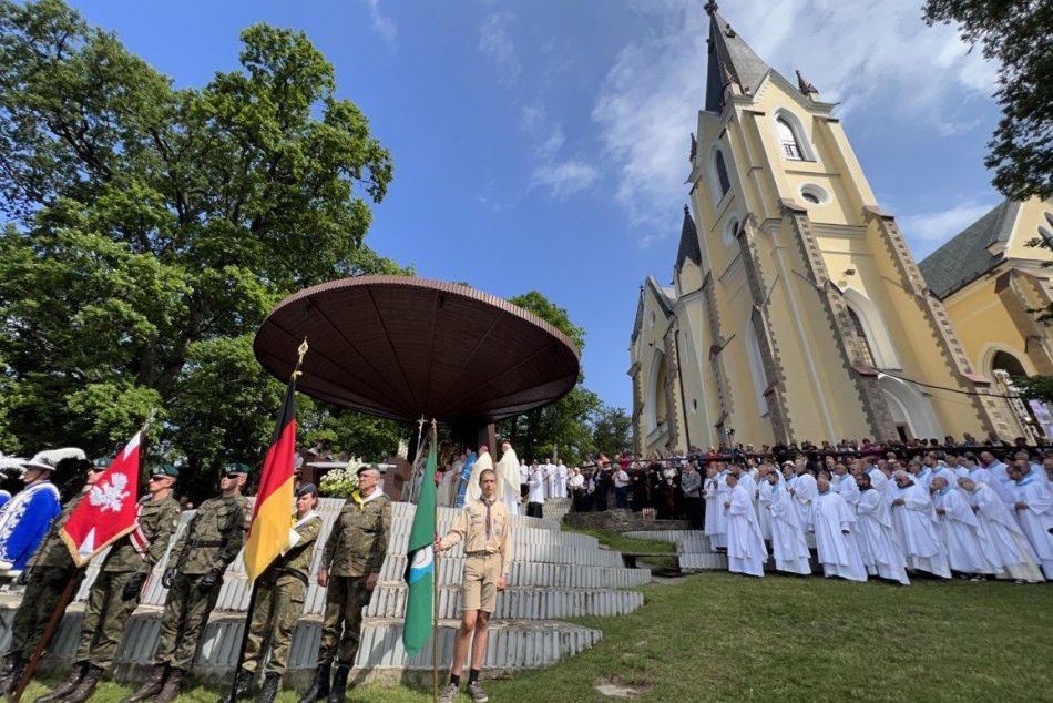 Objektívom: Mariánska púť v Levoči prilákala takmer 200-tisíc ľudí