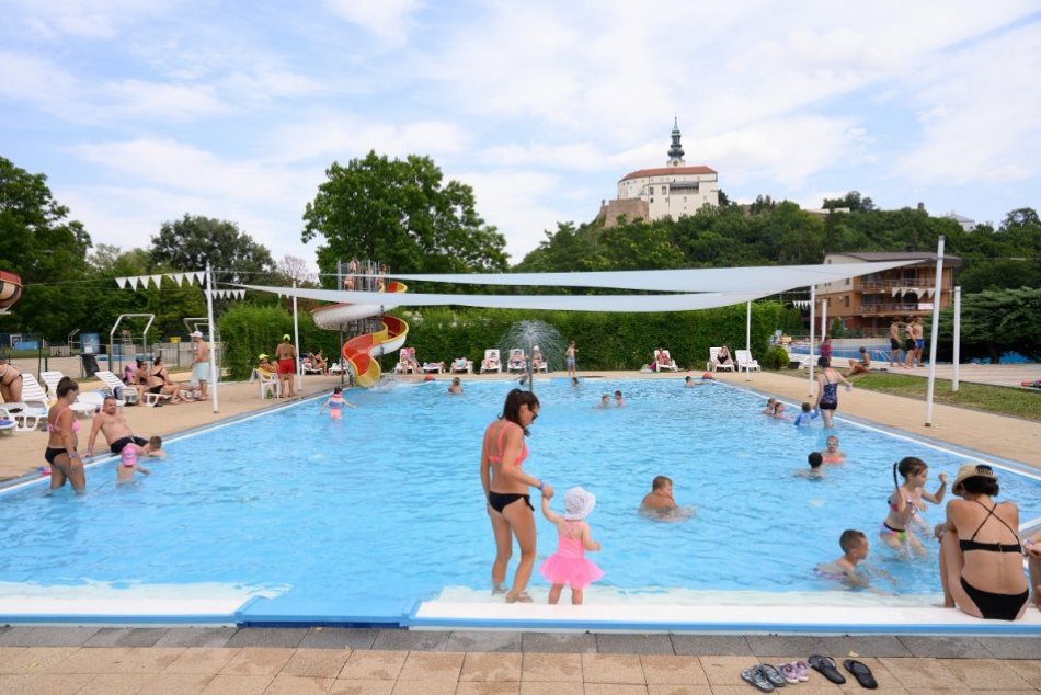 FOTO z letného kúpaliska v Nitre, 20. júla