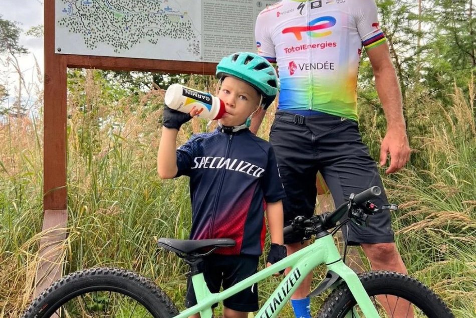 Sagan so synom Marlonom na bicykloch
