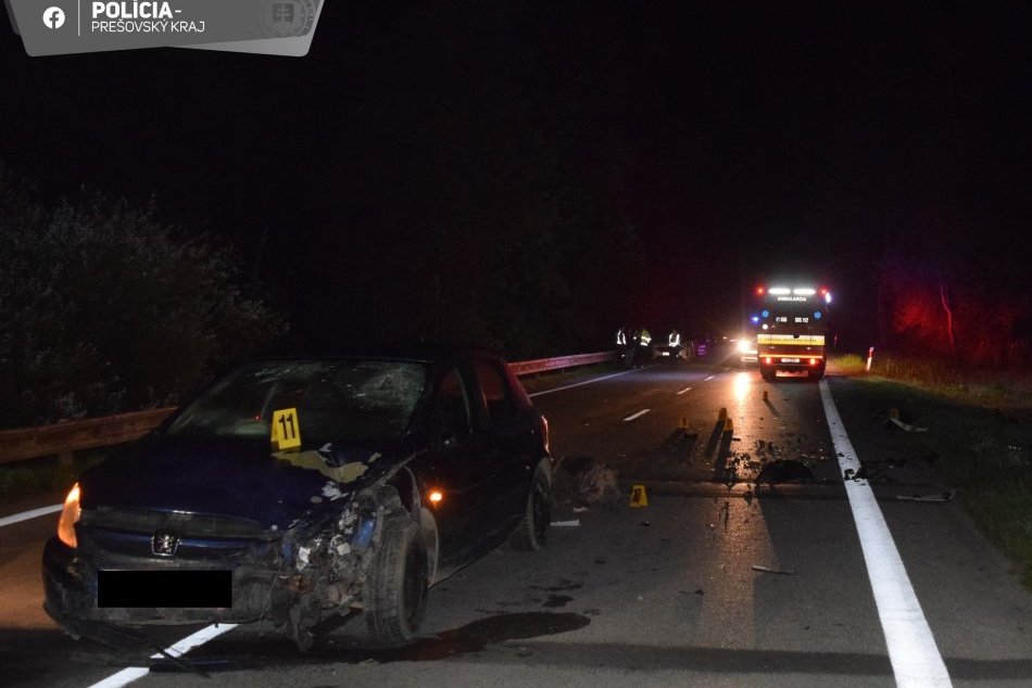 Zrážka auta a motorky pri Prešove