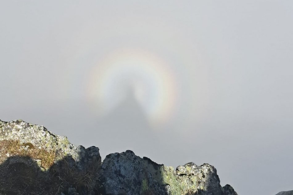 Objektívom: Netradičný úkaz vo Vysokých Tatrách fascinoval turistov