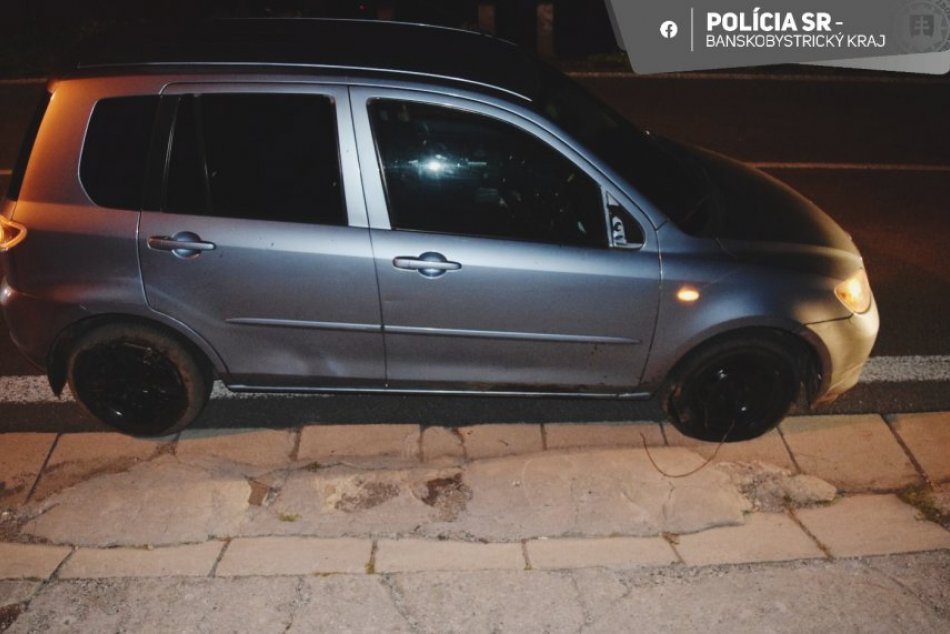 V OBRAZOCH: Dopravná nehoda auta s konským záprahom