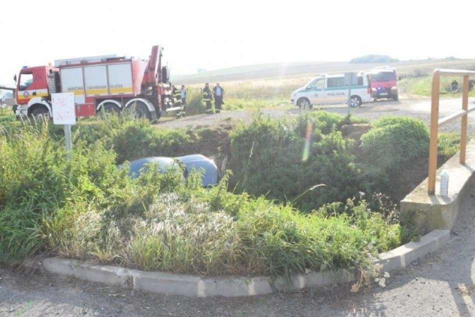 Objektívom: "Kapitán Korkorán" skončil v potoku