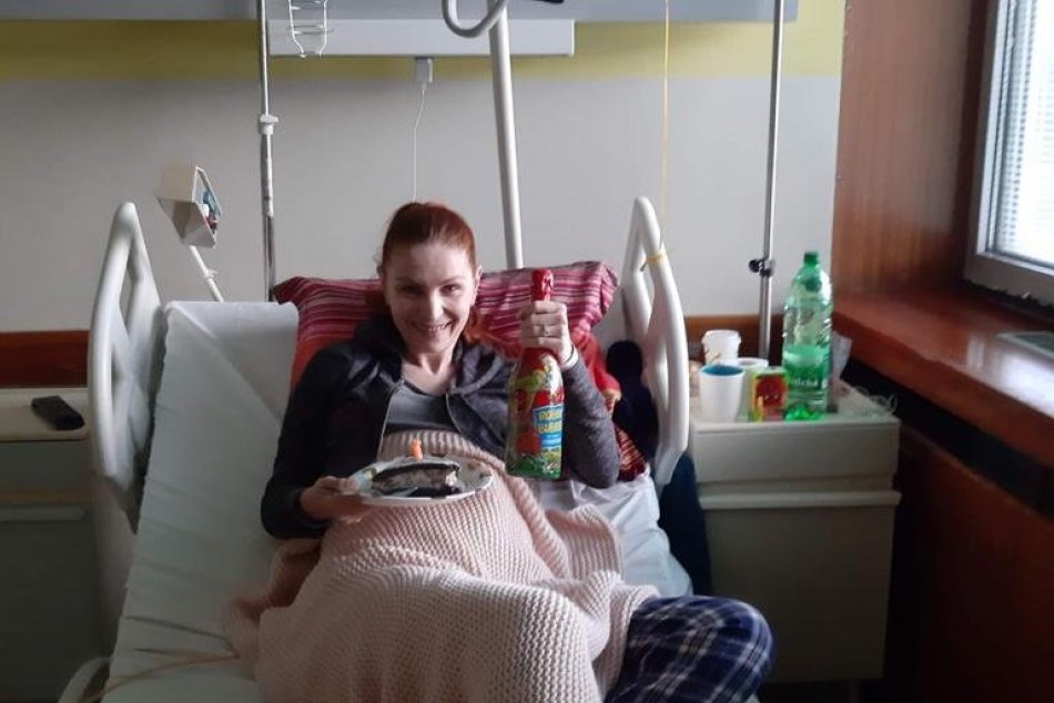 V OBRAZOCH: Vďaka zdravotníkom oslávila Katka už 7. NOVÉ narodeniny