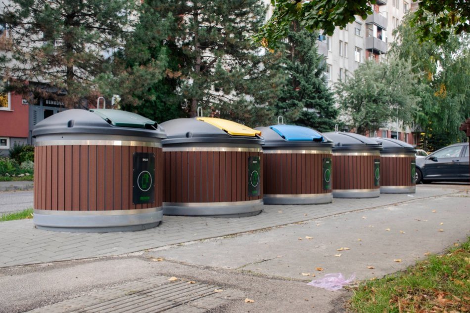 Nové polopodzemné kontajnery na Klokočine
