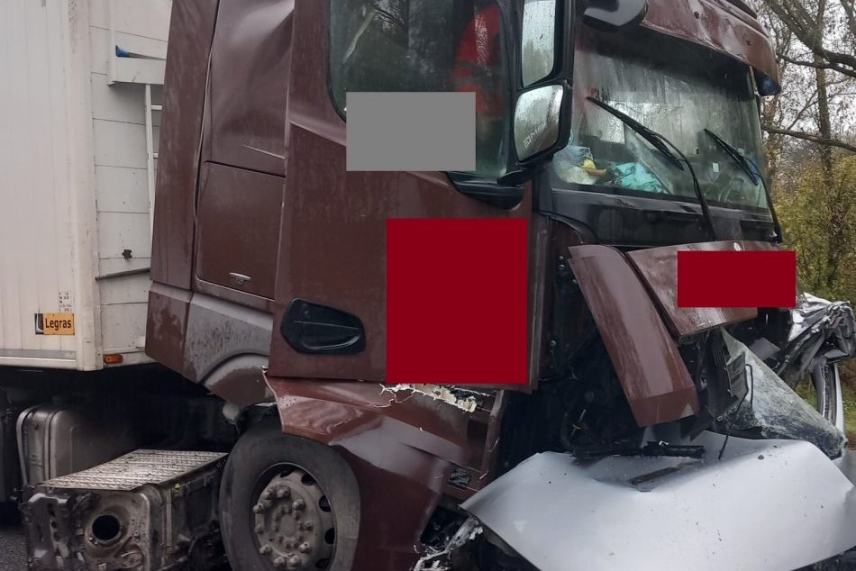 Vážna dopravná nehoda v Rožňave