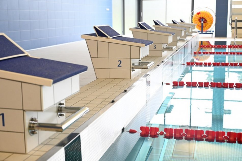 Otvorili zrekonštruovanú plaváreň MTF v Trnave