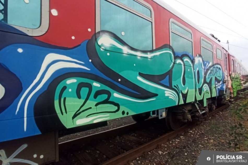 Grafiťáci sa znovu činili