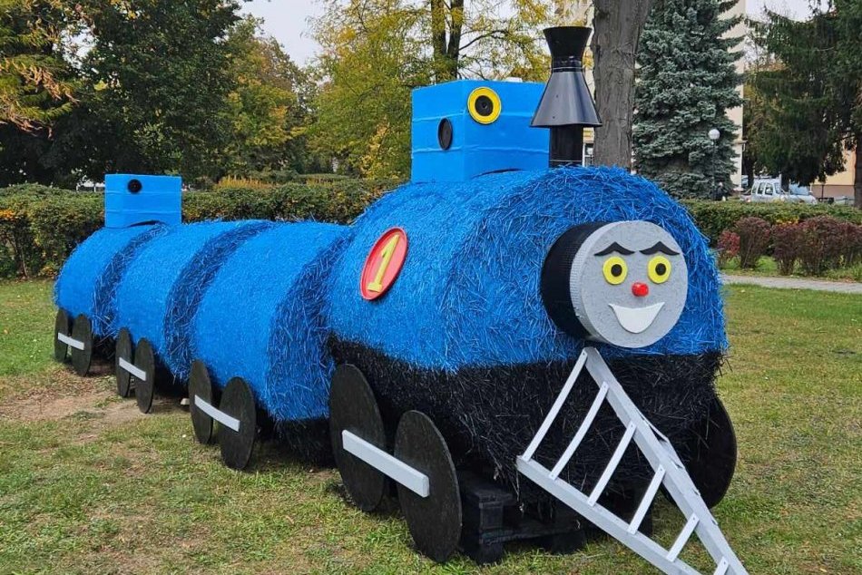 Objektívom: V Humennom majú nádhernú jesennú výzdobu