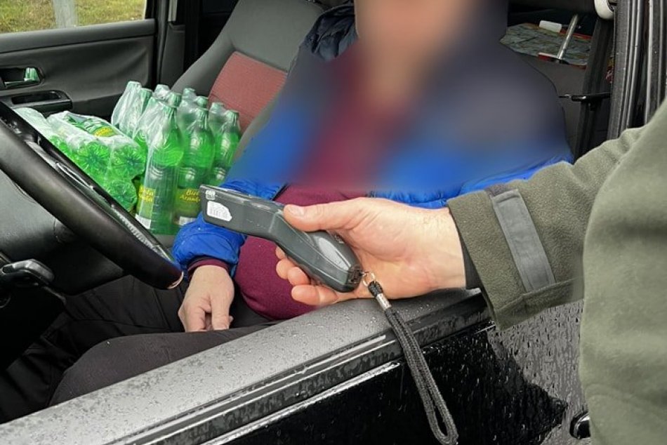 V OBRAZOCH: Opitý vodič prekročil rýchlosť na obchvate